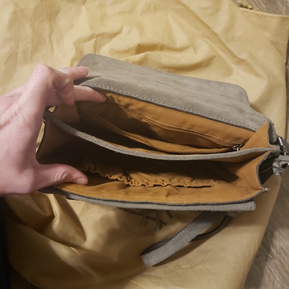 Purse - Picture 2 of 3